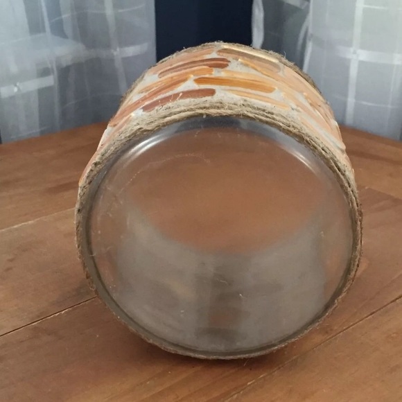 Handmade seashell mosaic bowl - Picture 8 of 8